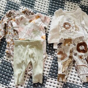 Adorable Baby Clothing Set with Animal Prints